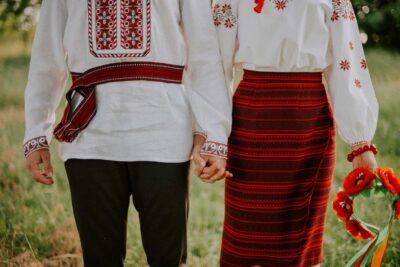 Traditional vs. Modern Filipino Courtship