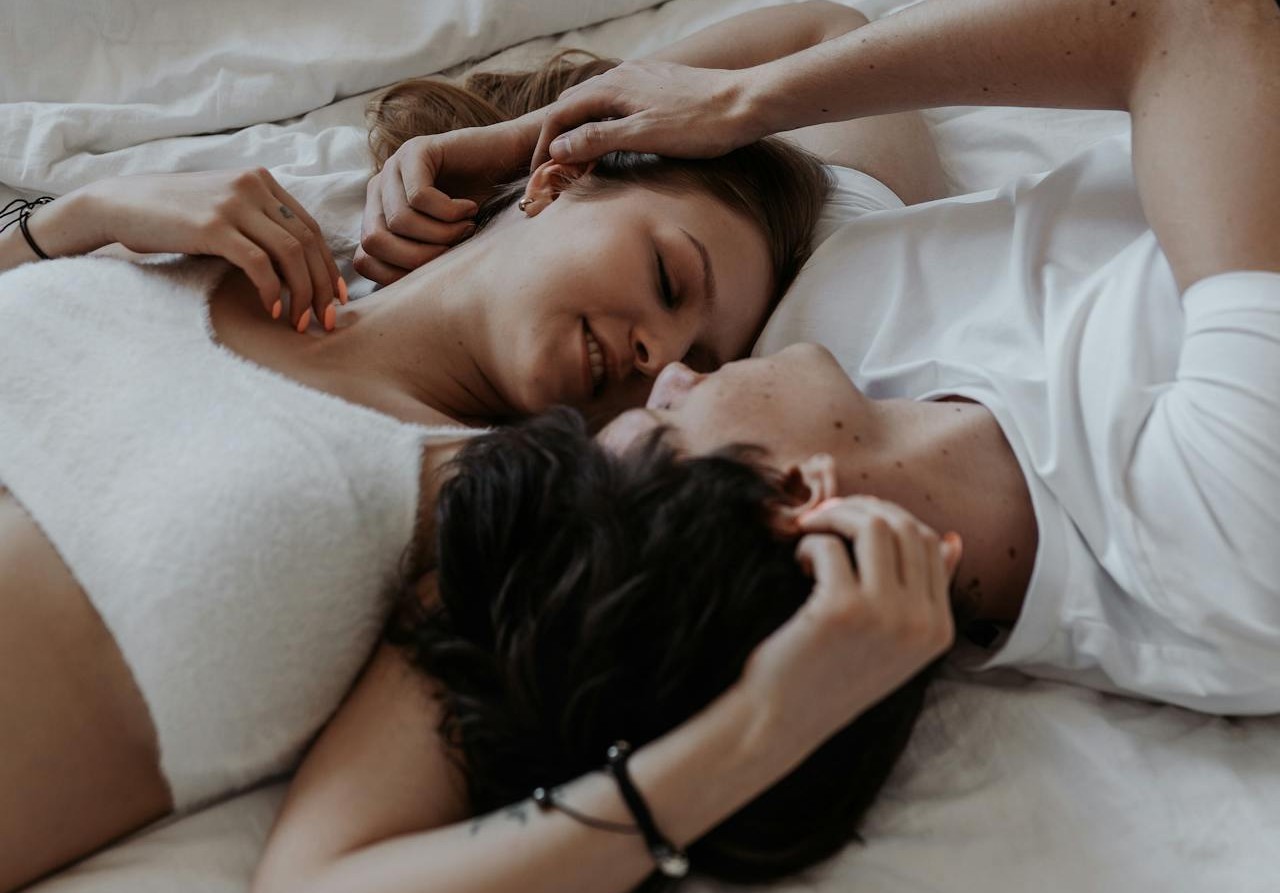 what is physical intimacy, what is emotional intimacy