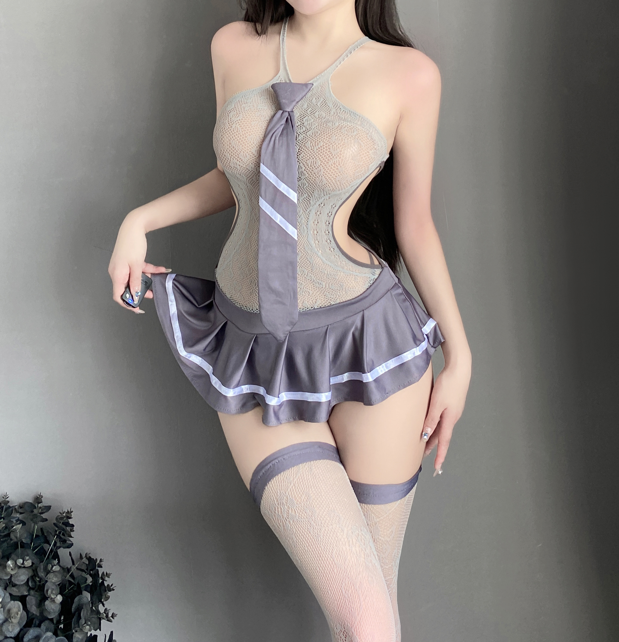 QUEENSTY CS052