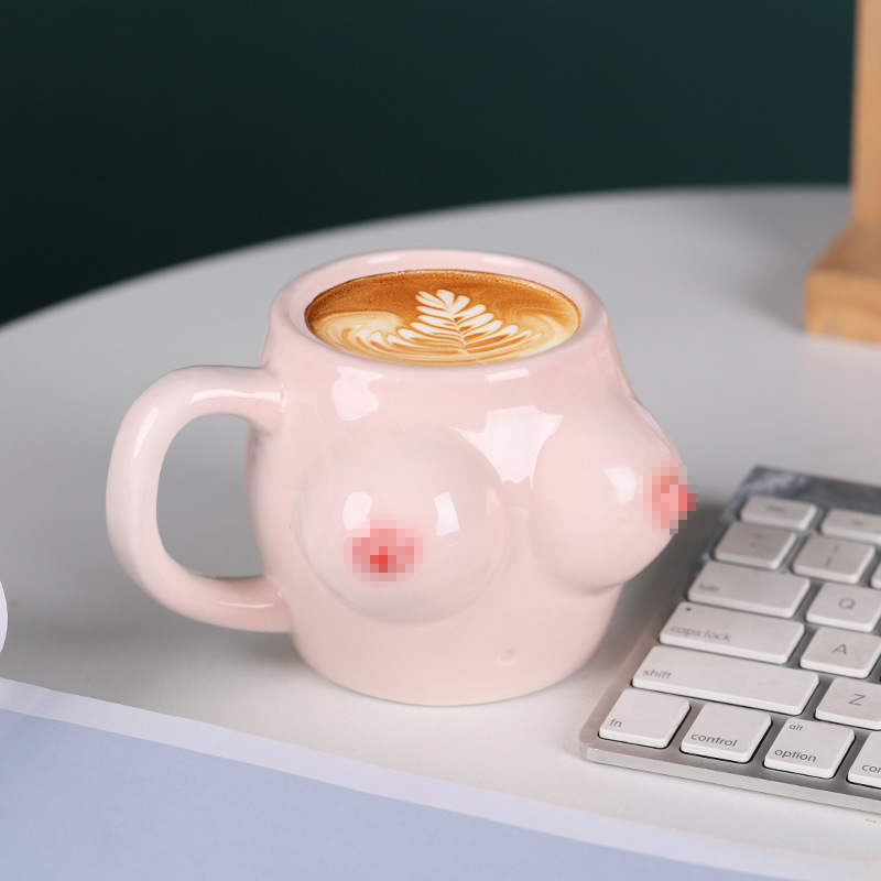 QUEENSTY  BOOBS 3D MUG 301-400ML