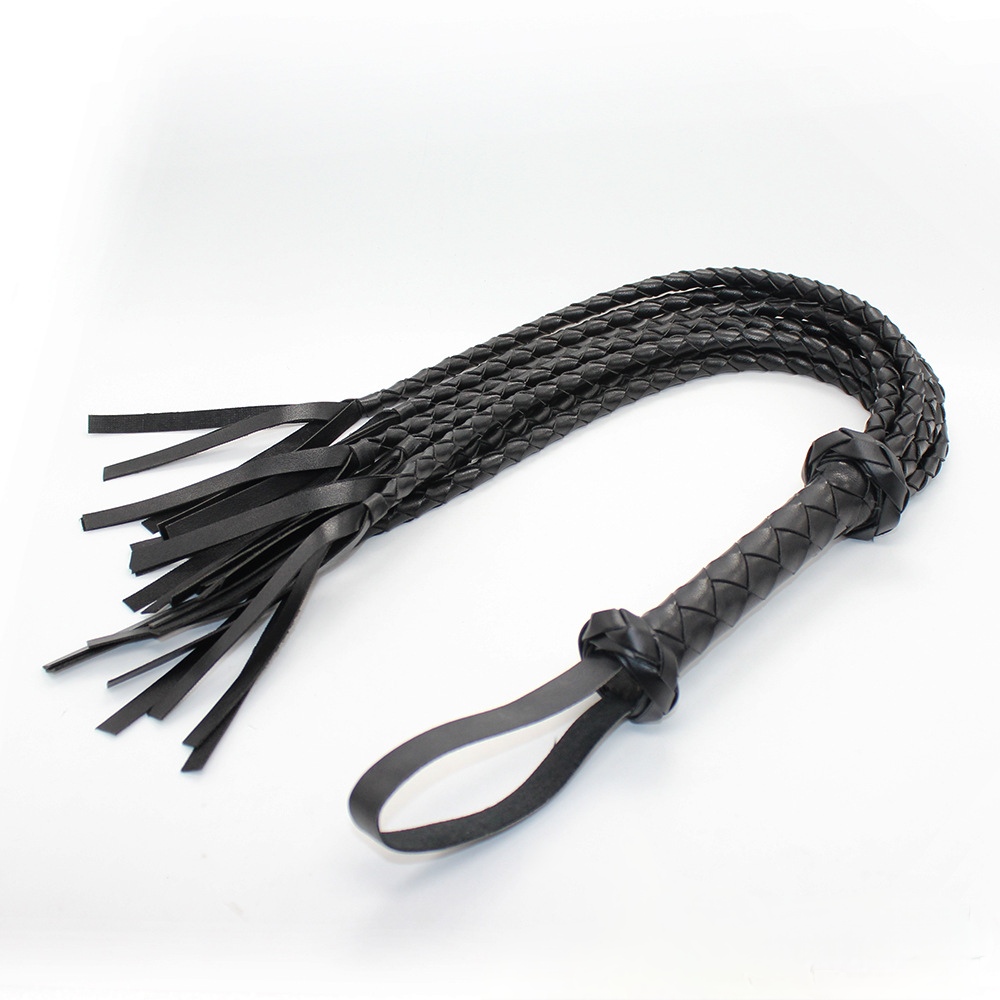 QUEENSTY HIGH GRADE LEATHER WHIP RESTRAIN BLACK